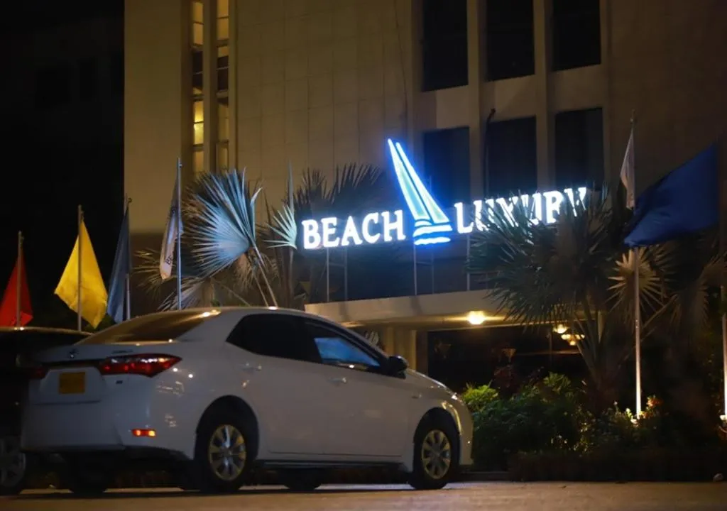 Beach Luxury Hotel-1