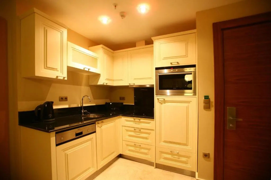 Goldcity Hotel-1
