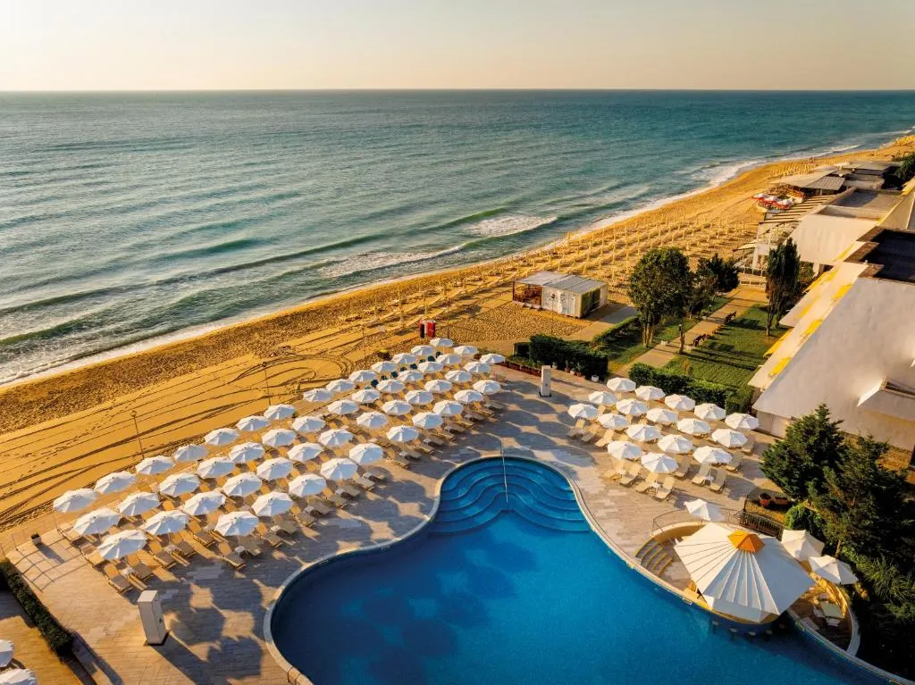AluaSun Helios Beach - All Inclusive-1