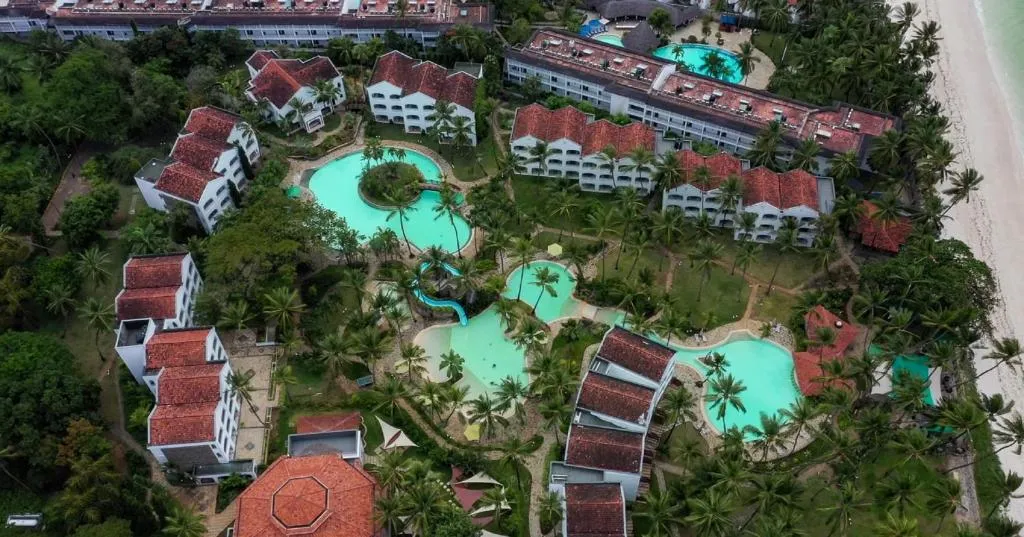 Sarova Whitesands Beach Resort & Spa-1