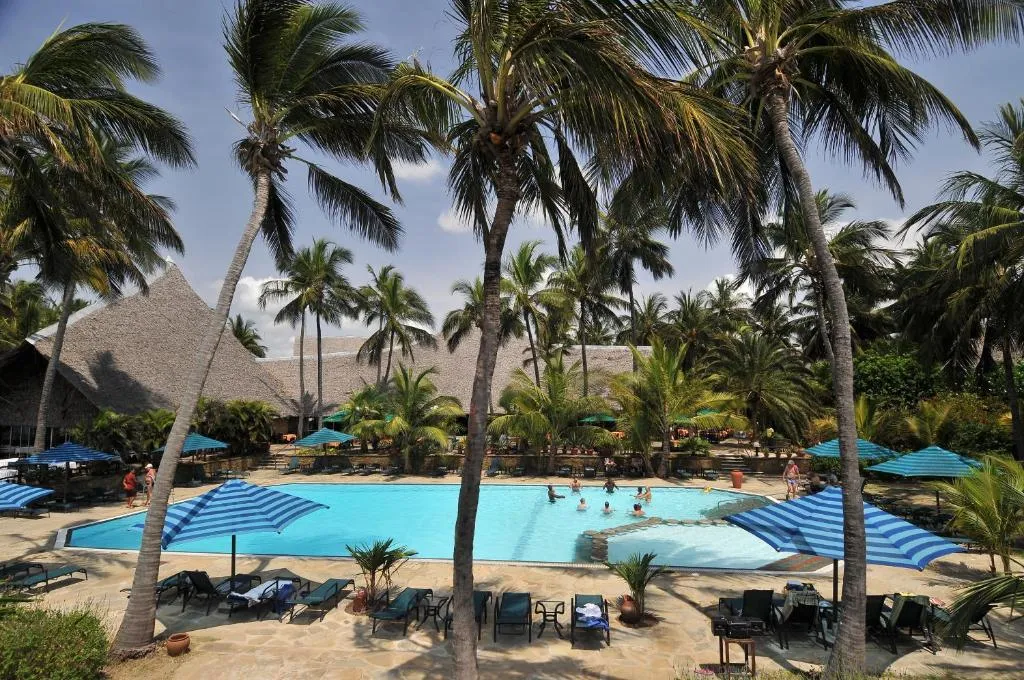 Bahari Beach Hotel-1