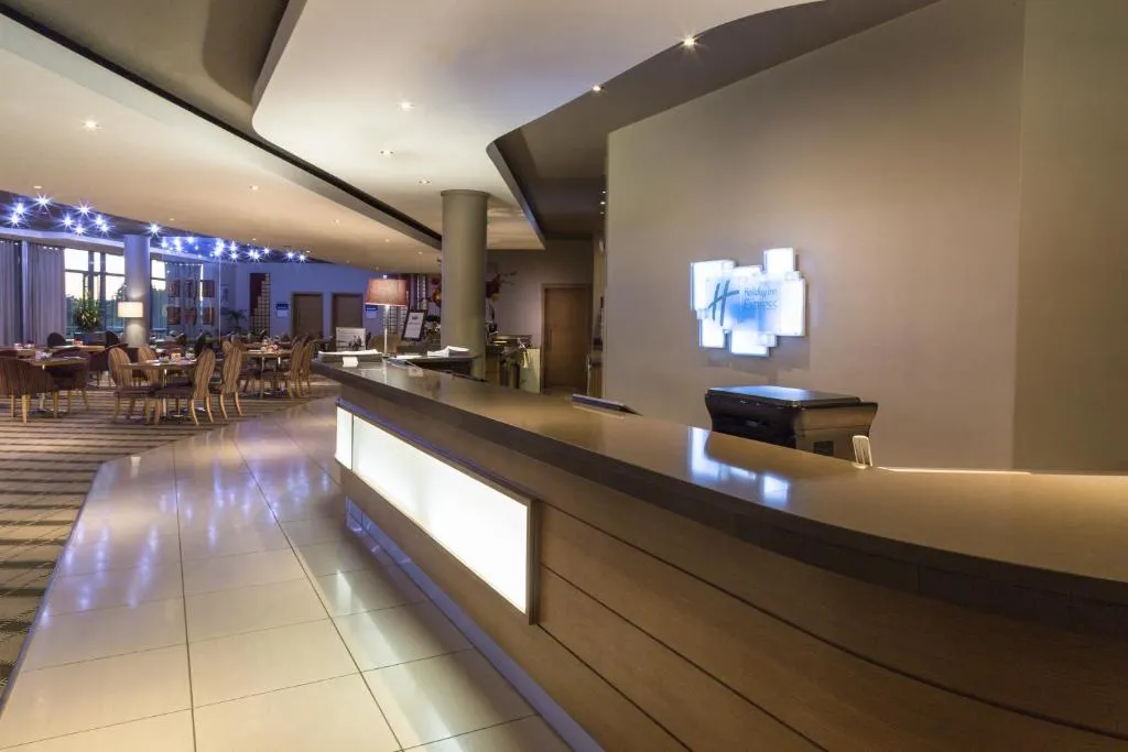 Holiday Inn Sandton hotel-1