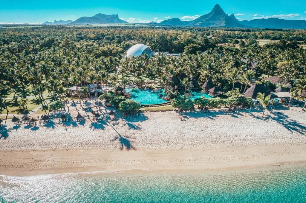 La Pirogue hotel-1