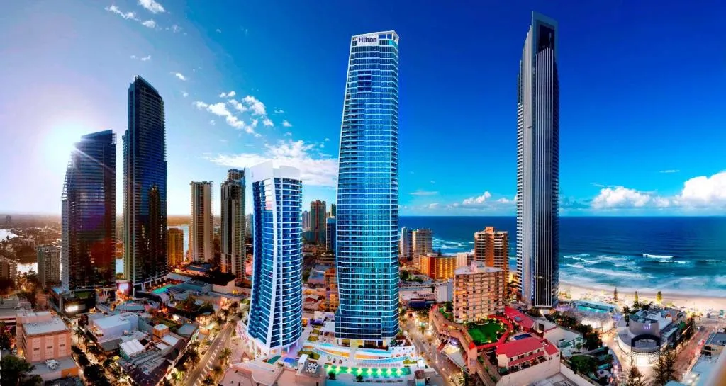 Hilton Surfers Paradise Hotel & Residences-1