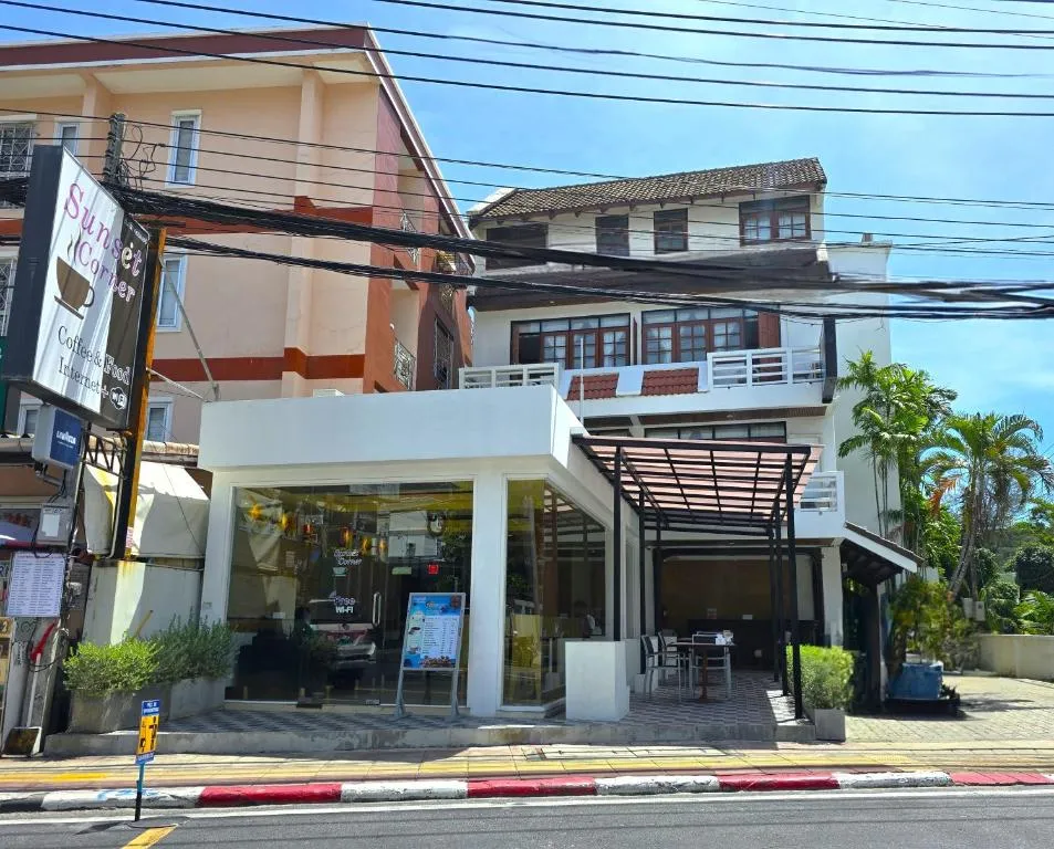 Sunset Mansion-1