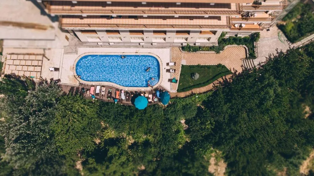 Olympia Garden Hotel-1