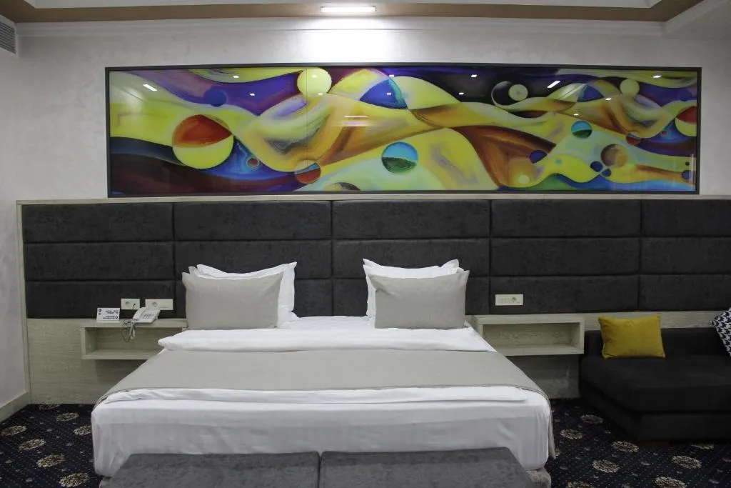 Erebuni Hotel Yerevan-1