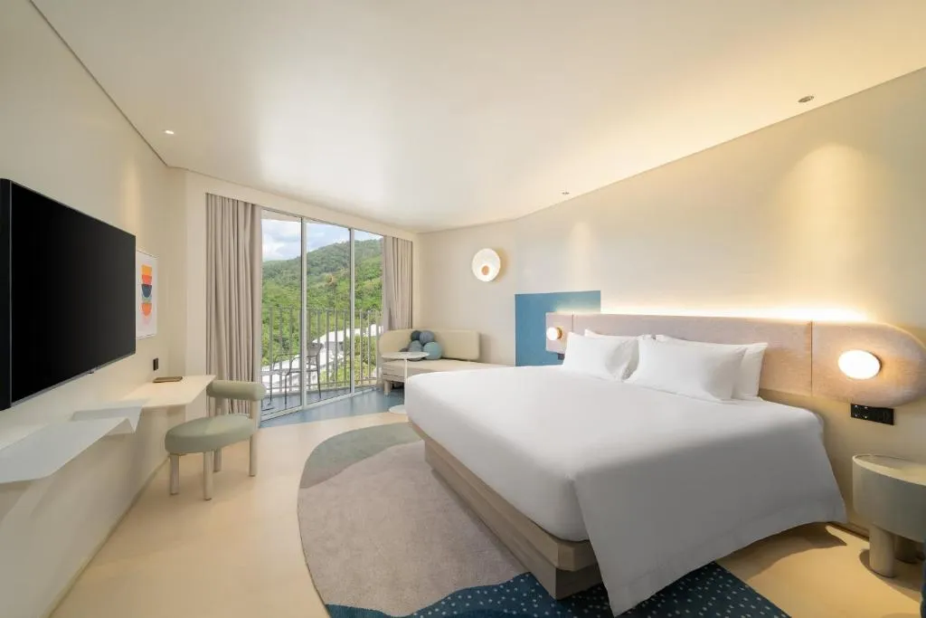 Centara Karon Resort Phuket-1