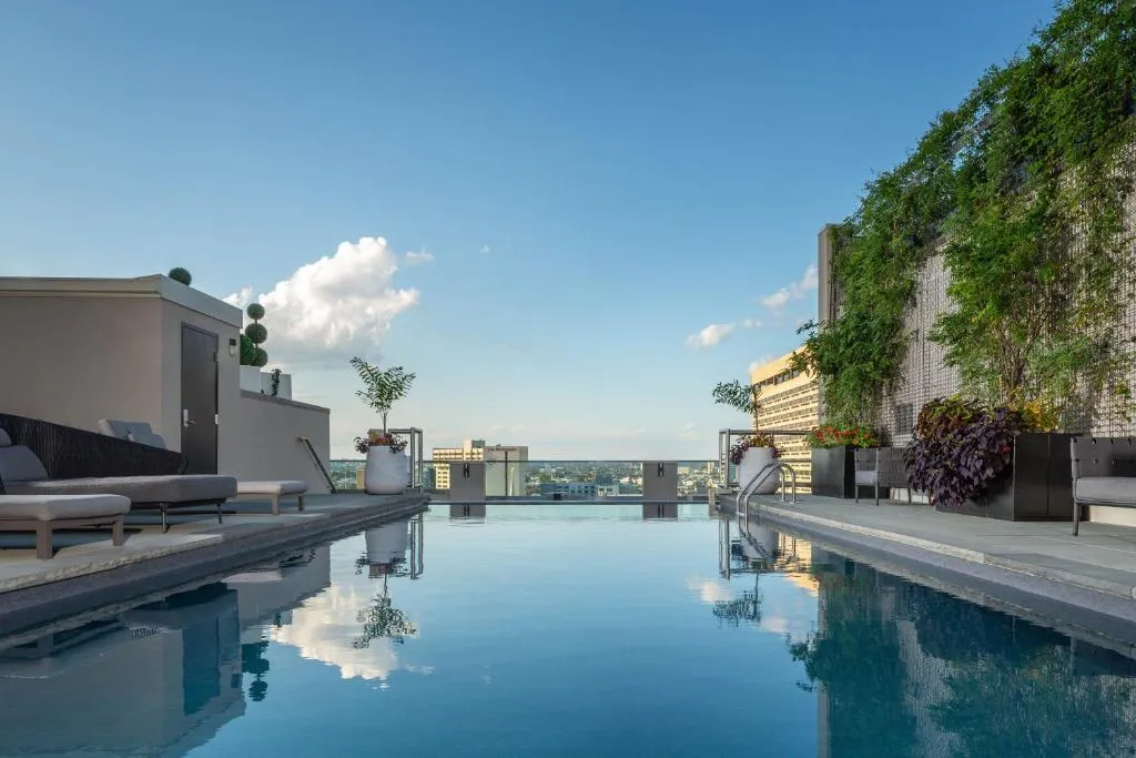 Windsor Suites Hotel-1