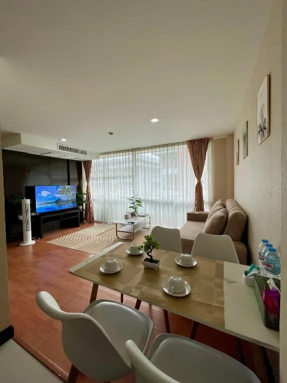 The Kris 2 Bedrooms 2 Bathrooms Apartment-1