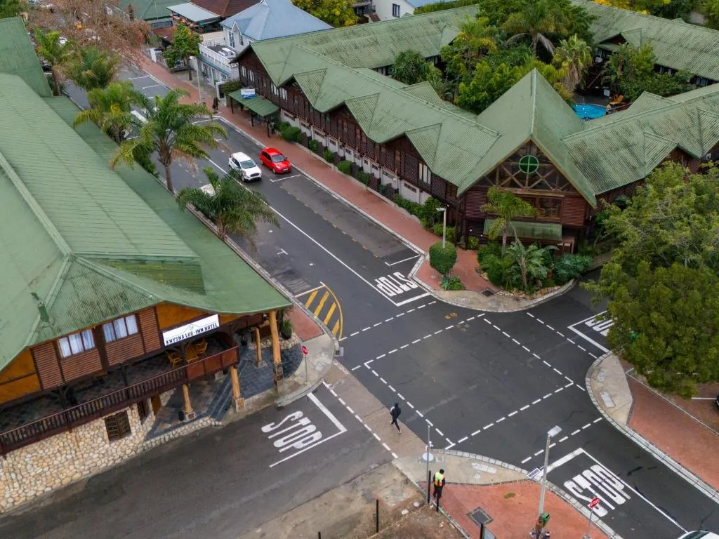 Knysna Log-Inn Hotel-1