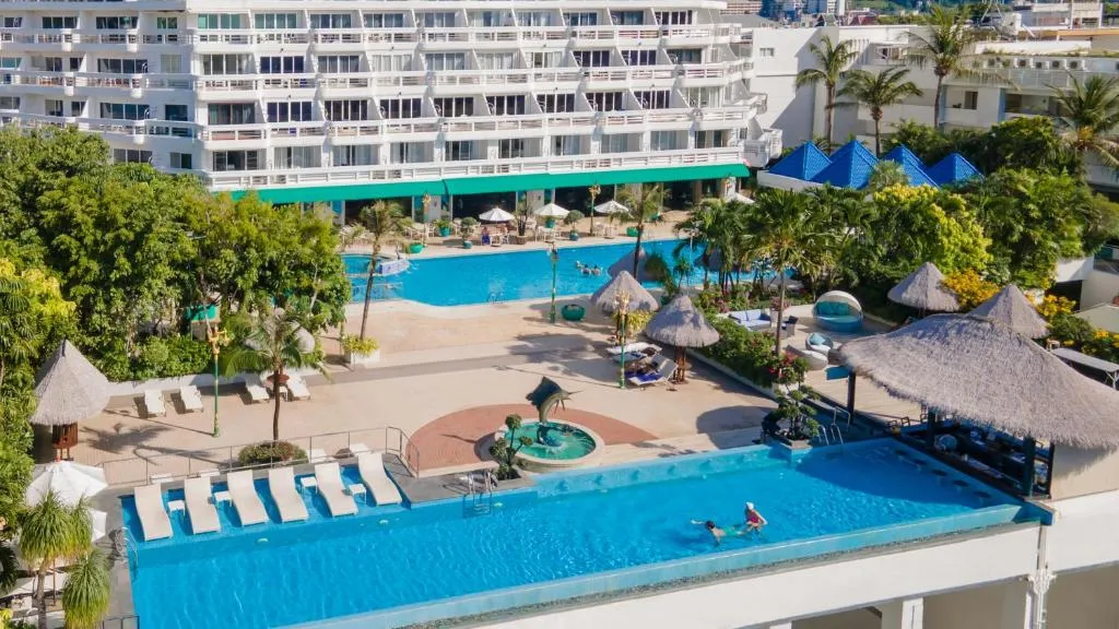 Andaman Beach Suites hotel-1