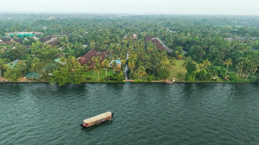 Lakesong Resort-1