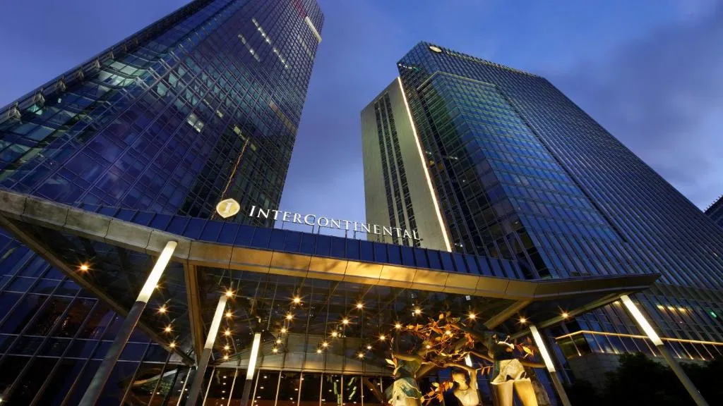 InterContinental Shanghai Jing' An by IHG-1