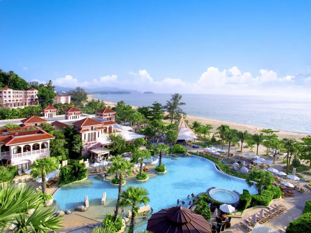 Centara Grand Beach Resort Phuket-1