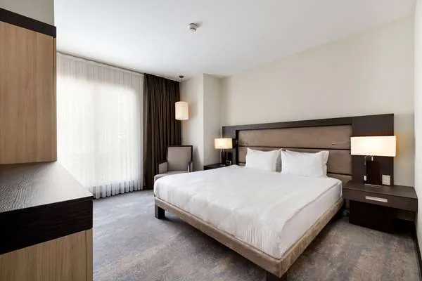 Ramada Plaza By Wyndham Istanbul City Center-2