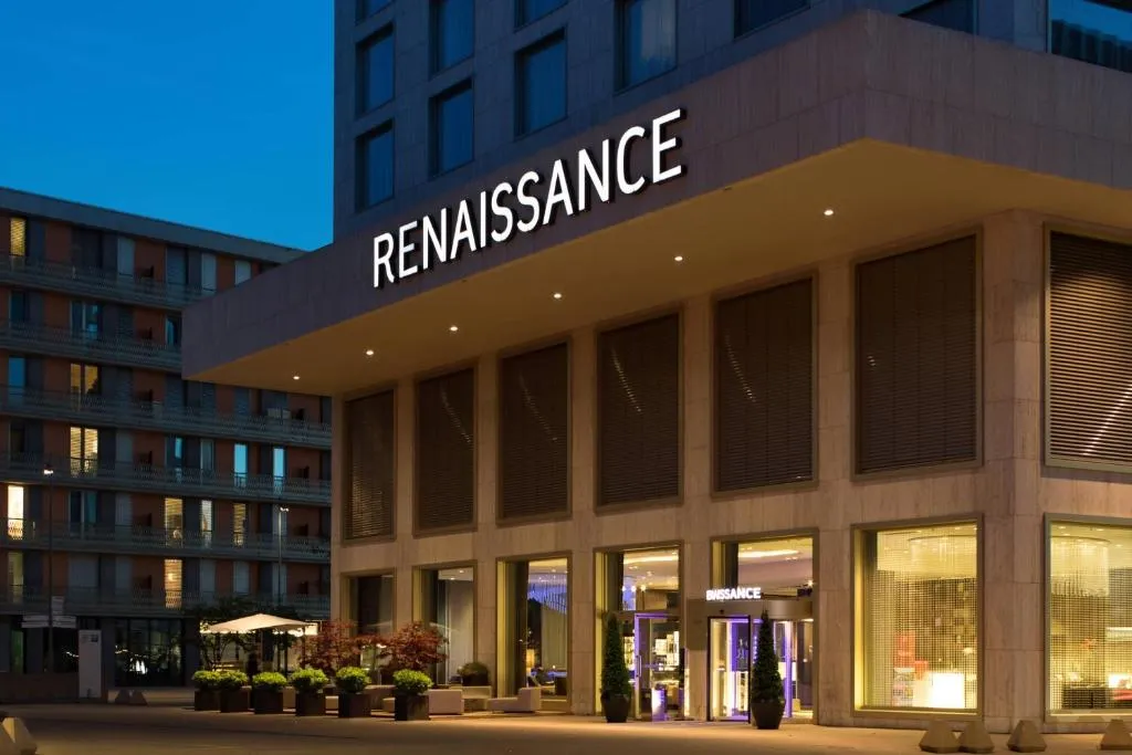 Renaissance Zurich Tower Hotel-1