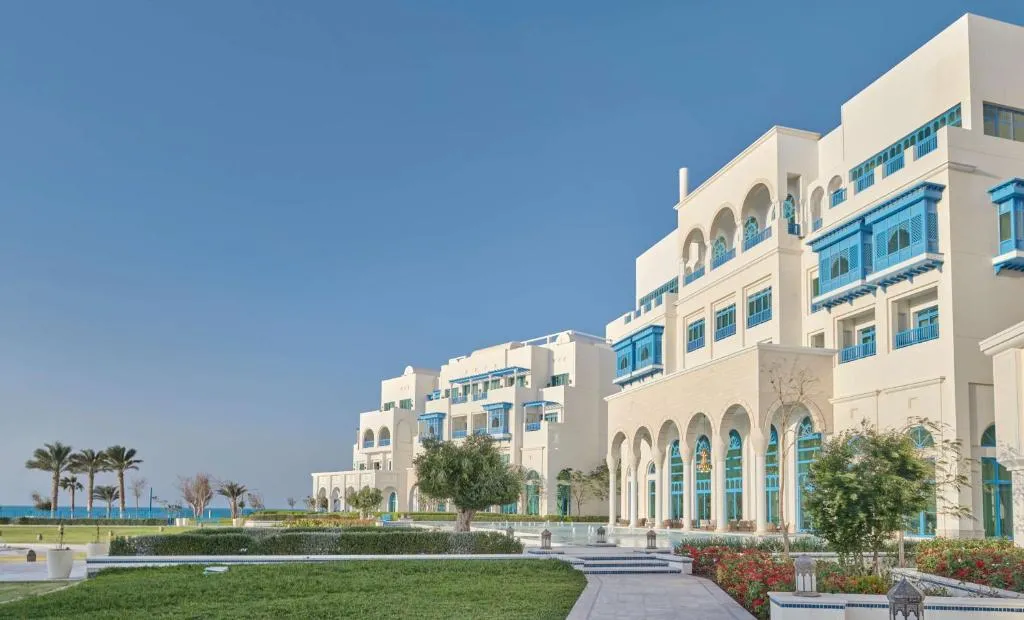 Hilton Salwa Beach Resort and Villas-1