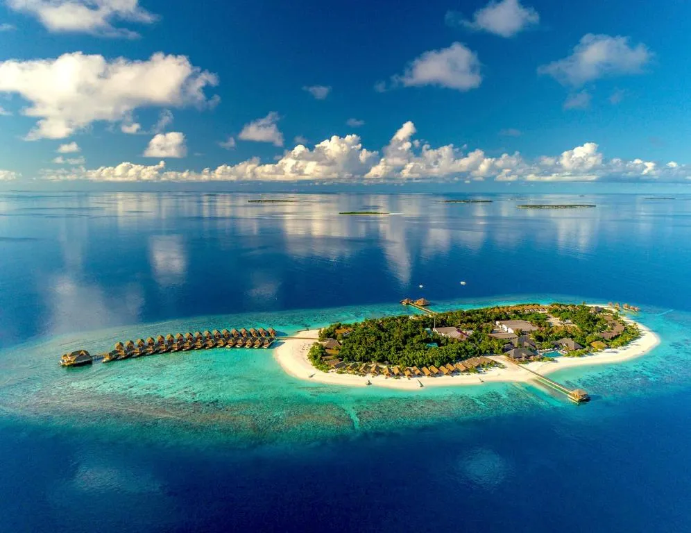 Kudafushi Resort and Spa-1