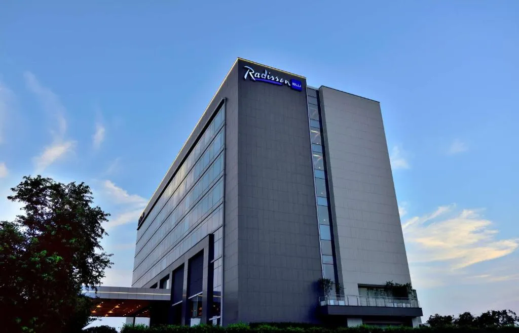 Radisson Blu Faridabad-2