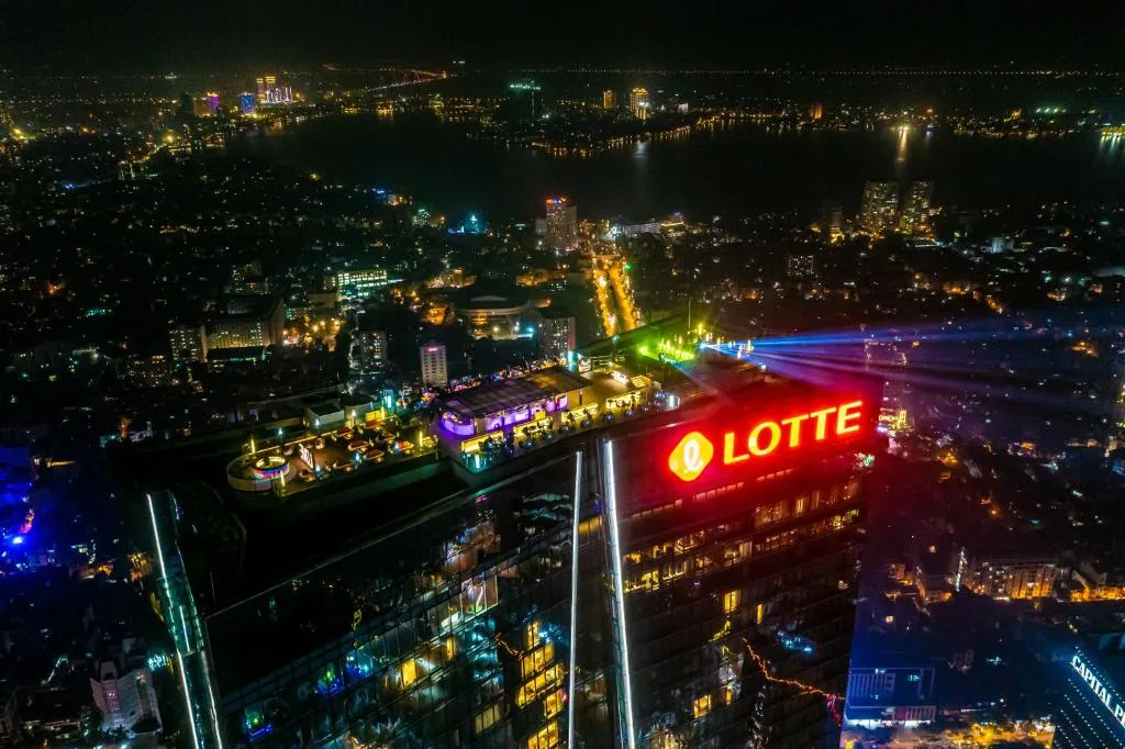 Lotte Hotel Hanoi slide-3