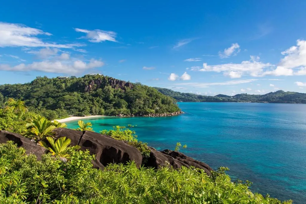 Anantara Maia Seychelles Villas slide-3