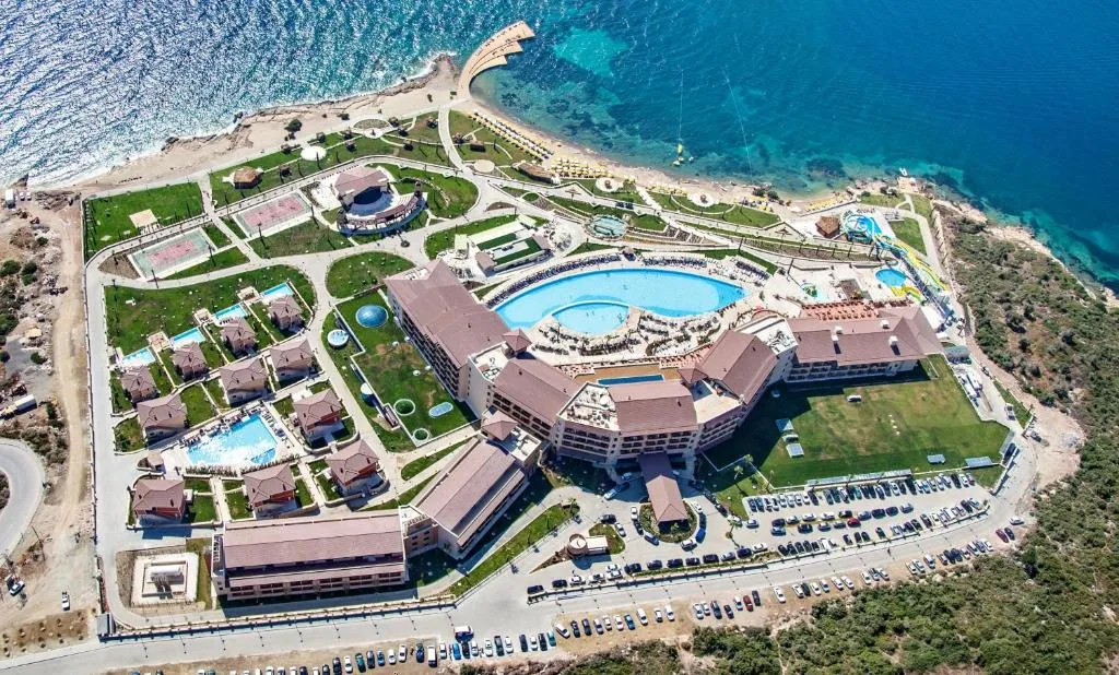 Euphoria Aegean Resort and Spa hotel-1