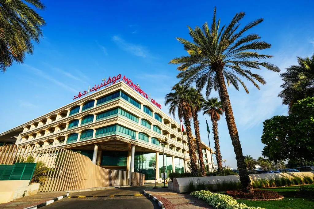 Mövenpick Grand Al Bustan-1