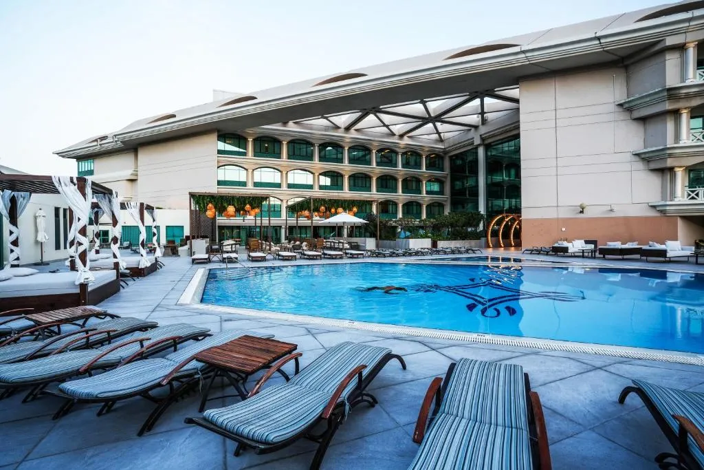 Movenpick Grand Al Bustan Dubai slide-5