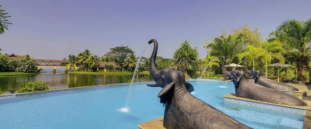 The Zuri Kumarakom hotel slide-5