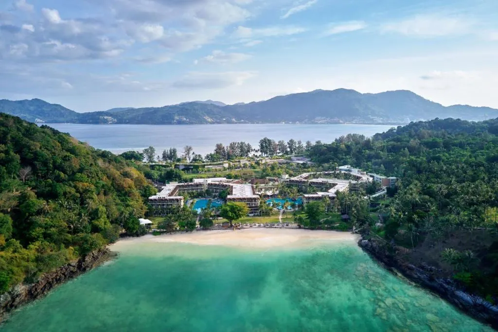 Phuket Marriott Resort & Spa, Merlin Beach-1