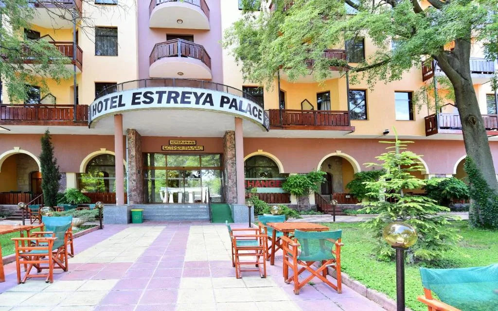 Estreya Palace-1